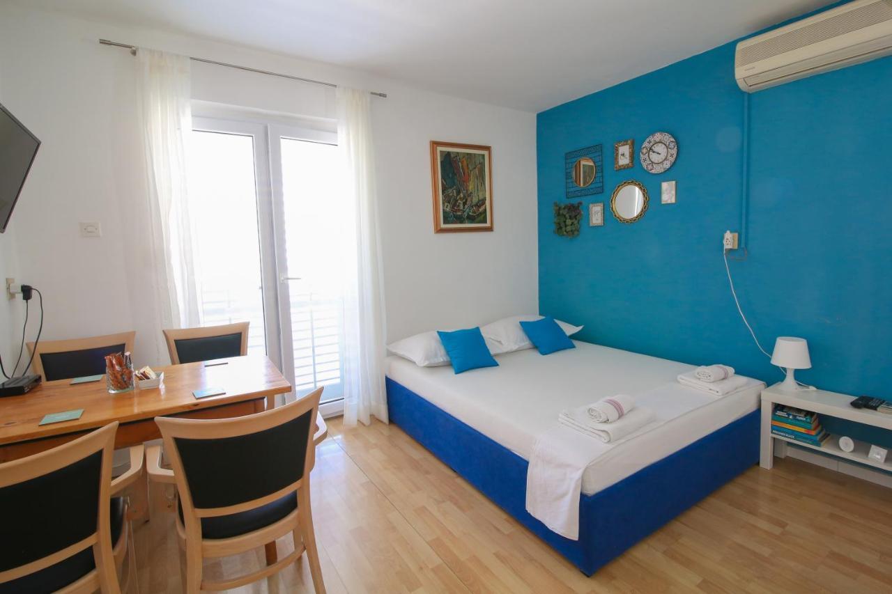 Apartment Bili-Sea View Apartment In The Center Makarska Exterior photo