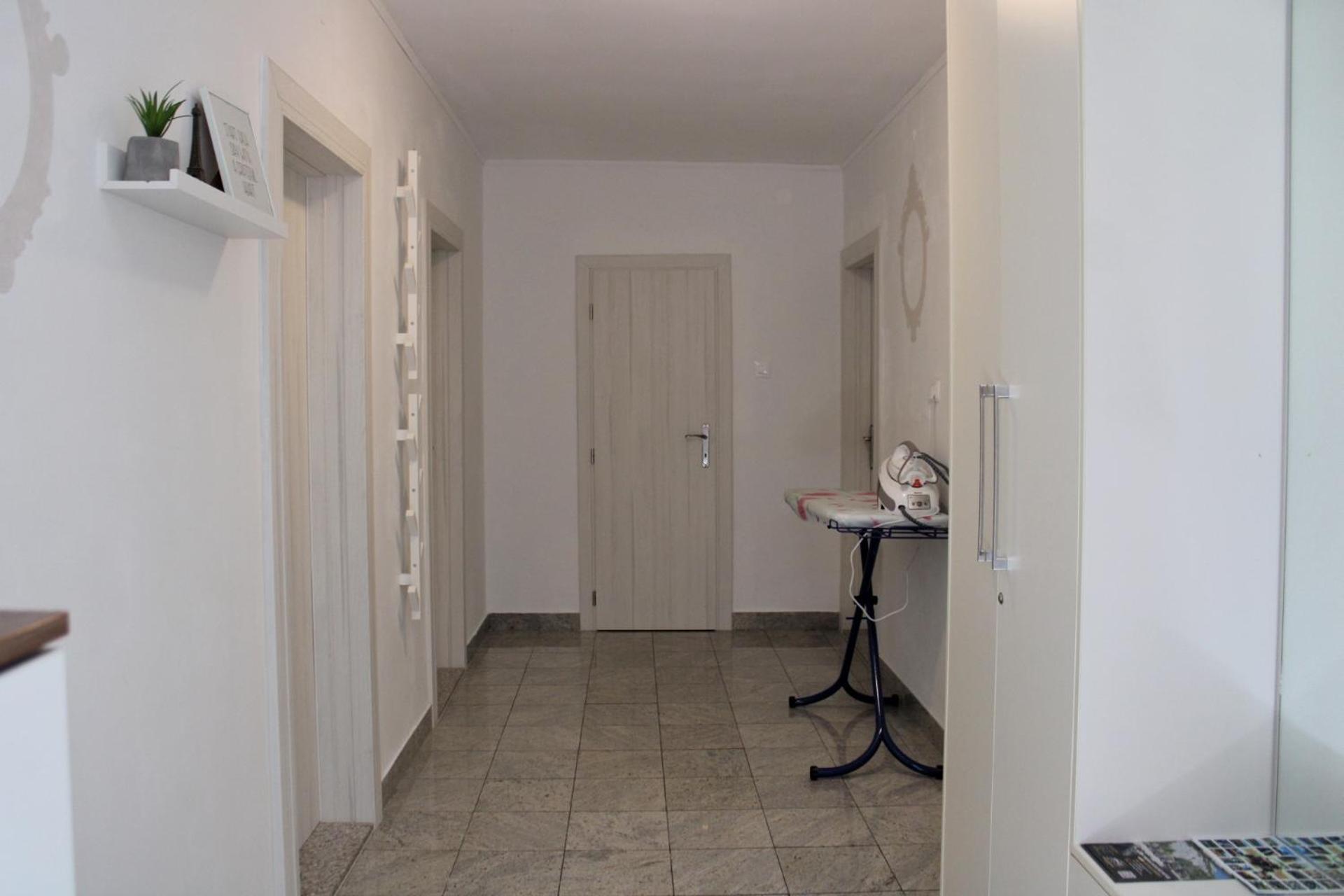Apartment Bili-Sea View Apartment In The Center Makarska Exterior photo
