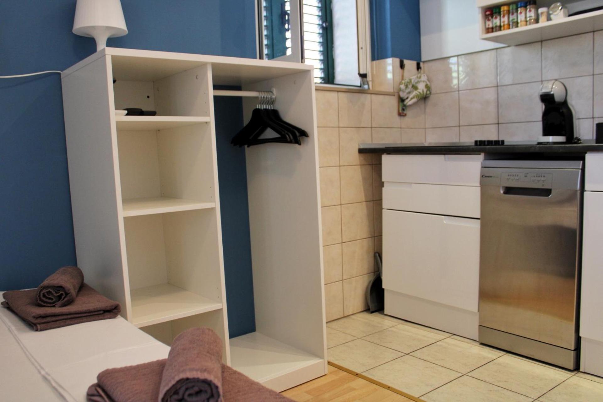 Apartment Bili-Sea View Apartment In The Center Makarska Exterior photo